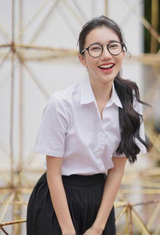 ครูแก้ว ใน ไทบ้าน เดอะซีรีส์