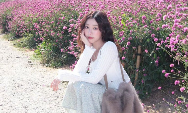 เปิดวาร์ป อ๊ะอาย 4EVE (aheyekrn)